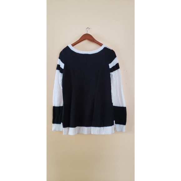 Romeo and Juliet Couture Knitted Sweater - Picture 2 of 3